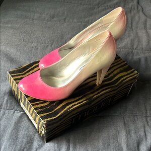 Moda “Barbie”- Pink and White Ombre Heels